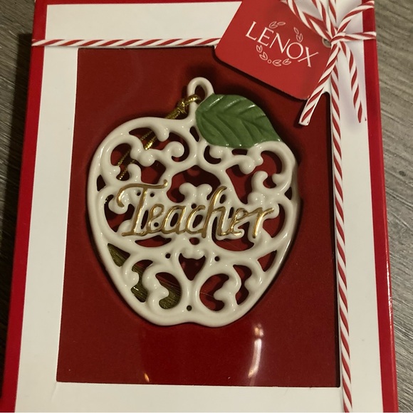 Lenox “Teacher” filigree ornament - Picture 3 of 3
